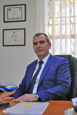 noter Vasil Martini